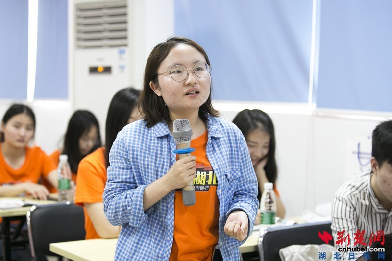 C:\Users\C1772\Desktop\新建文件夹\700001.jpg