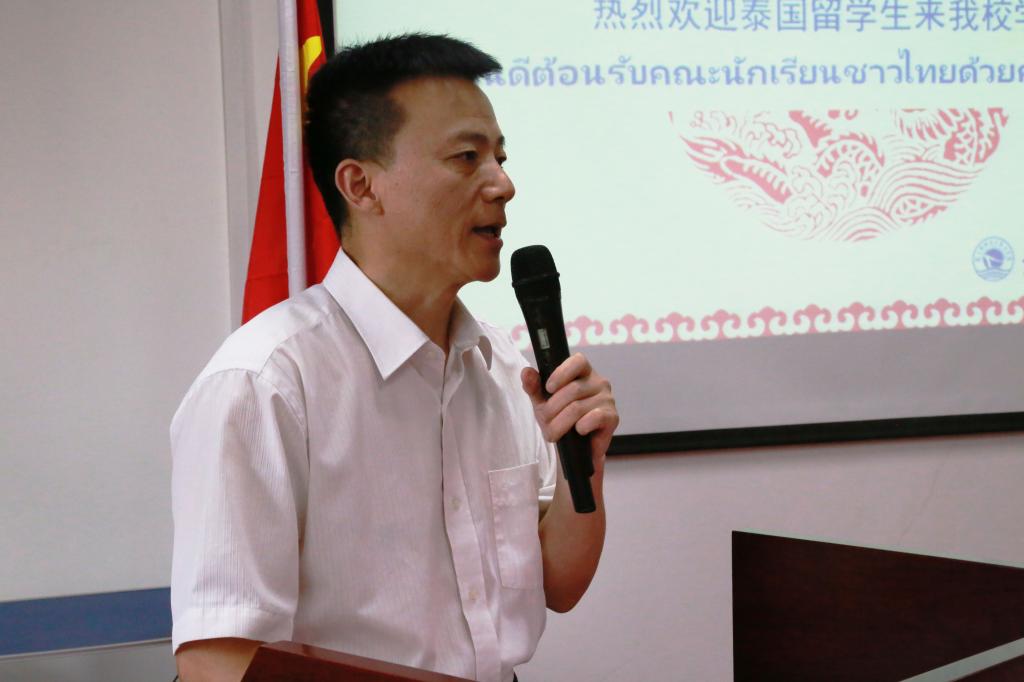 武汉船舶职业技术学院院长魏少峰致欢迎辞